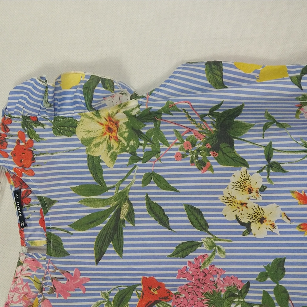 Shein - Picture 2 of 14